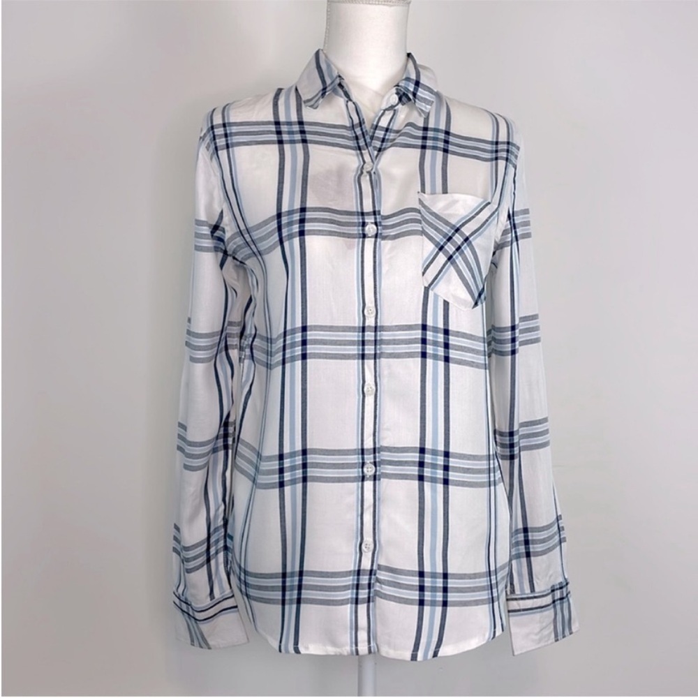Woolrich Women's White and Blue Rayon Plaid Button Up Shirt. Size Small. NWT.